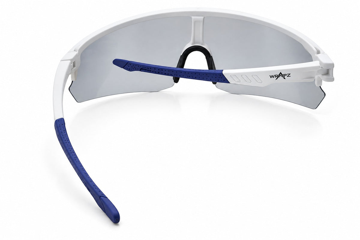 1058 Umpire - White Photochromic Polarised