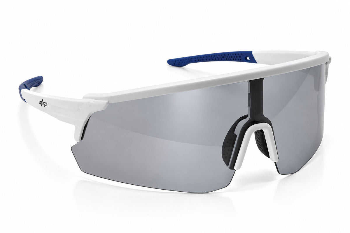 1058 Umpire - White Photochromic Polarised